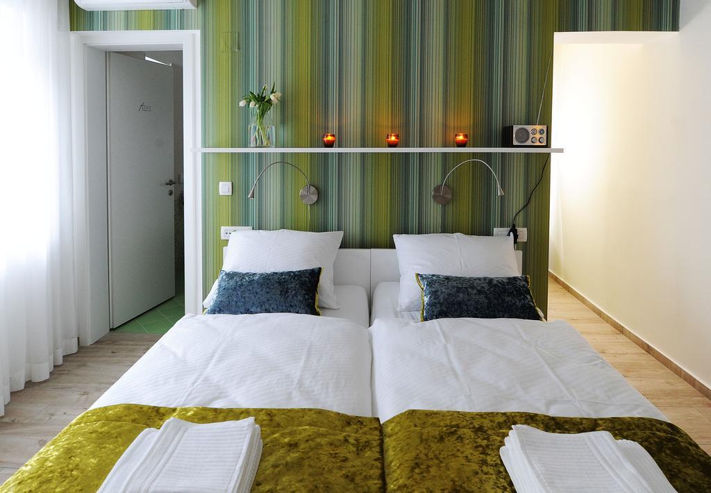 Garni Hotel Azur Ljubljana Buitenkant foto