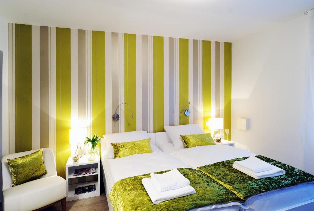 Garni Hotel Azur Ljubljana Kamer foto