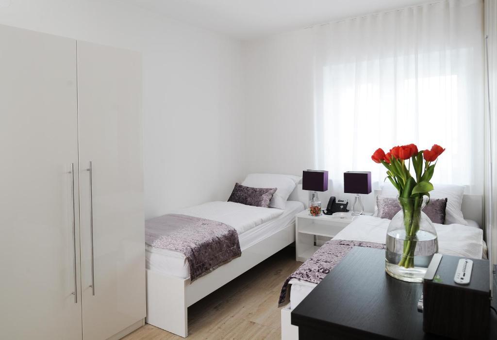 Garni Hotel Azur Ljubljana Kamer foto